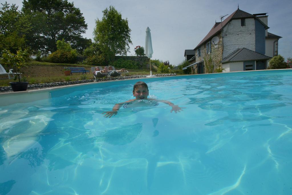 Chambres D'Hotes Biscayburu Sauguis-Saint-Étienne Exteriör bild